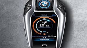 BMW i8 için ilginç anahtarlık