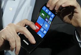 Samsung: Kavisli ekranlı akıllı telefon yolda