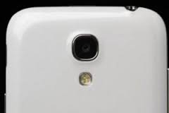 ‘Samsung 20 MP kamera üzerinde çalışıyor’