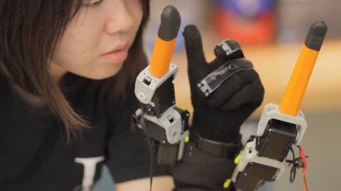robot-parmak