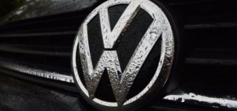 Volkswagen sürücülere 1000 dolar verecek!
