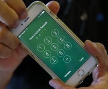 FBI, iPhone’un şifresini kırdı!