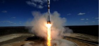 Rusya yeni üssünden ilk Soyuz’u fırlattı