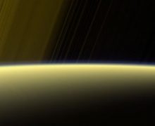 Cassini Satürn’ün atmosferiyle temas etti